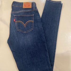 Levi’s 535 women’s jeans